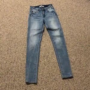 Woman’s KanCan jeans